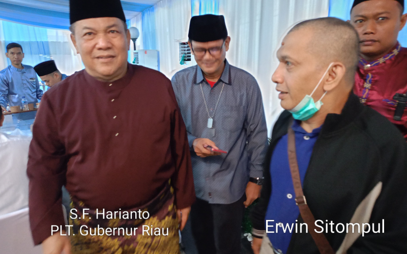 Idul Fitri 1 Syawal 1447 H, Aktivis Erwin Sitompul Disambut Hangat PLT Gubernur Riau