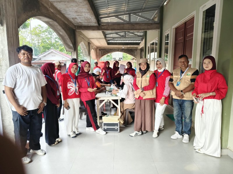 Pesta Rakyat Pematang Kapau Semarak, KKN UHT Bawa Edukasi dan Layanan Kesehatan