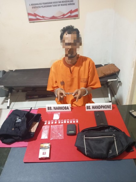 Warga Desa Tarai Bangun Ditangkap Polres Kampar, Sabu-sabu 5.86 Gram Ikut di Amankan!