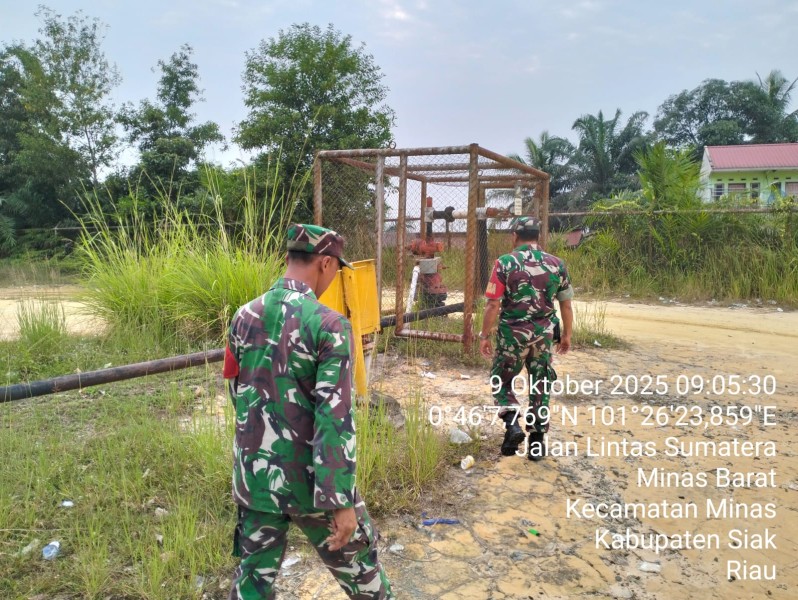 Babinsa Serma Risman Girsang dan Sertu Joko Purnomo Gencar Laksanakan Patroli Penguatan Binter SKK Migas di Minas