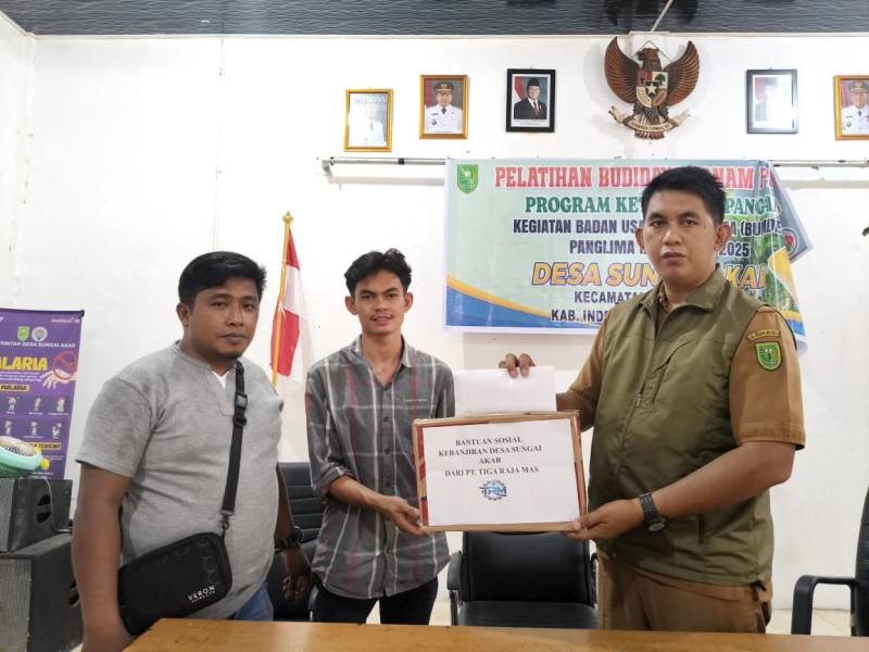 Jalankan Amanah, PT Tiga Raja Mas Salurkan Bantuan untuk Warga Terdampak Banjir