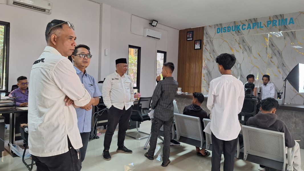 Antusias Warga Meningkat Pasca Lebaran, Disdukcapil Inhil Pastikan Pelayanan Tetap Optimal
