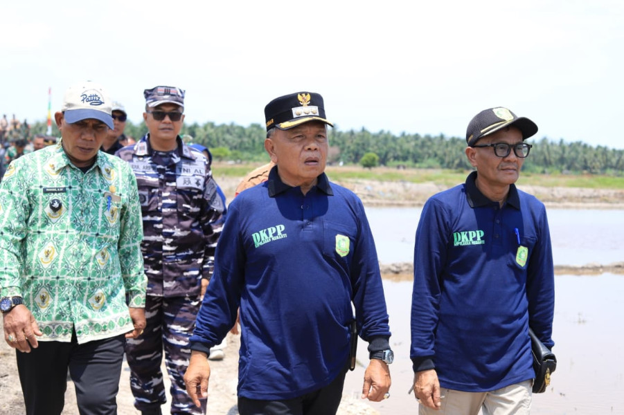 Bupati Meranti Sosialisasikan Program Pertanian dan Gerakan Tanam Padi di Rangsang Barat dan Rangsang Pesisir