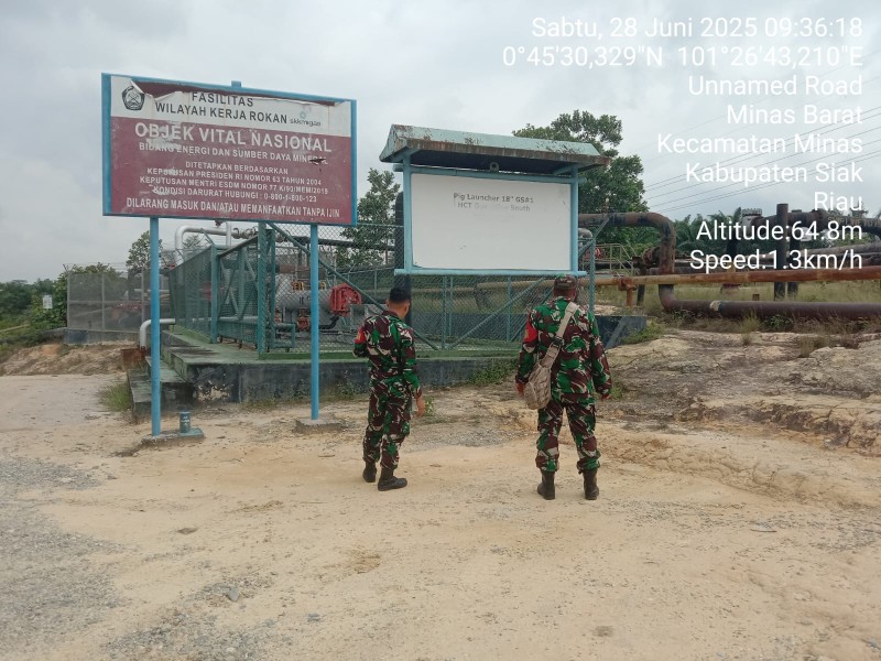 Babinsa Koramil 03/Minas Laksanakan Patroli dan Komsos dalam Rangka Penguatan Binter SKK Migas PT PHR