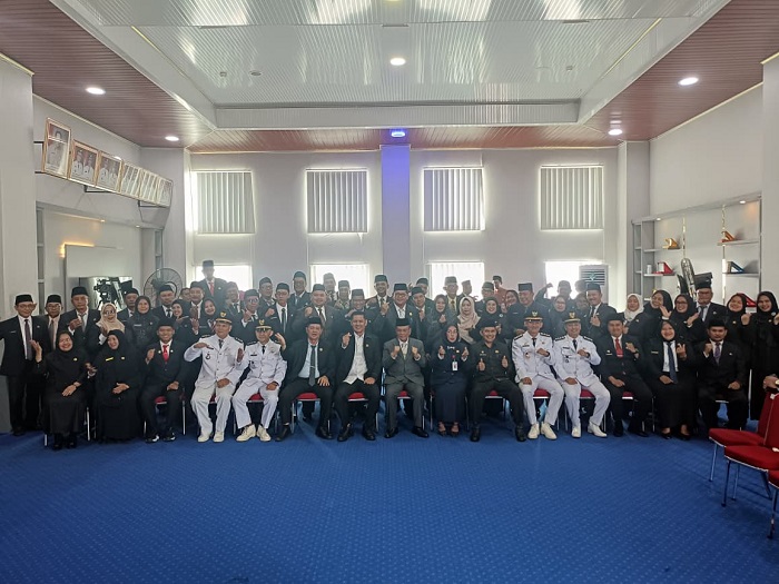 Segarkan Roda Pemerintahan, Bupati Rohil H. Bistamam Lantik 60 Pejabat Administrator dan Pengawas