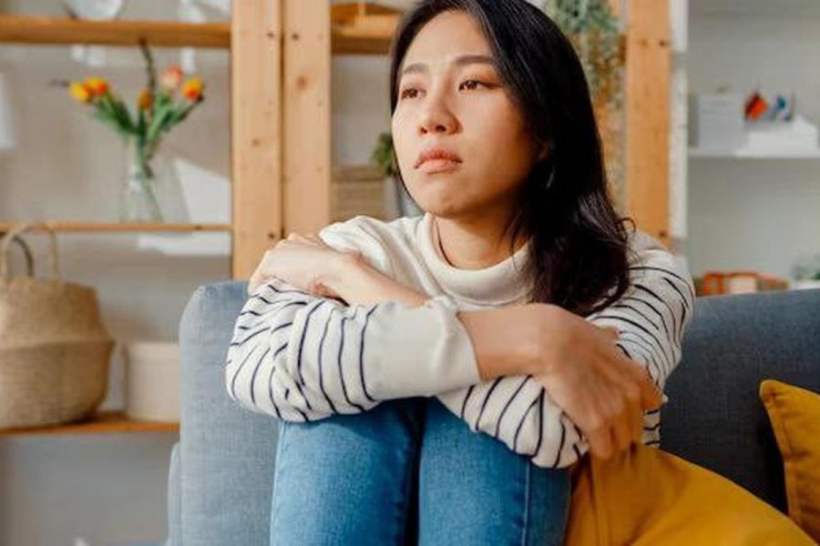 Ini Ciri, Penyebab, dan Cara Mengatasi Overthinking