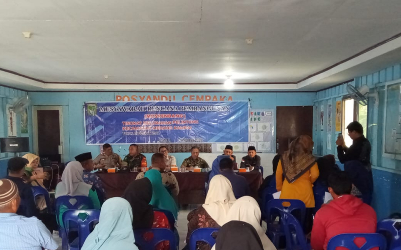 Serap Aspirasi Warga, Babinsa Pelintung Ikut Musrenbang Tingkat Kelurahan