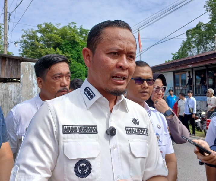 Tegas Minta Camat dan Lurah Responsif Layanan Publik, Wako Agung: Masyarakat Bisa Lapor ke Medsos