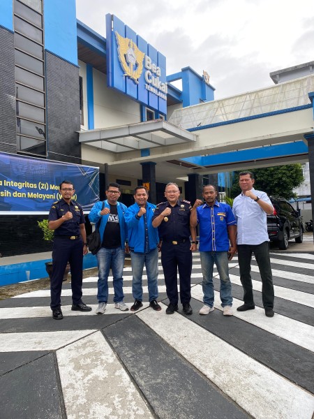 Kopi dan Silaturahmi, KNPI-BC Tembilahan Kompak Buka Jalan UMKM Go Internasional