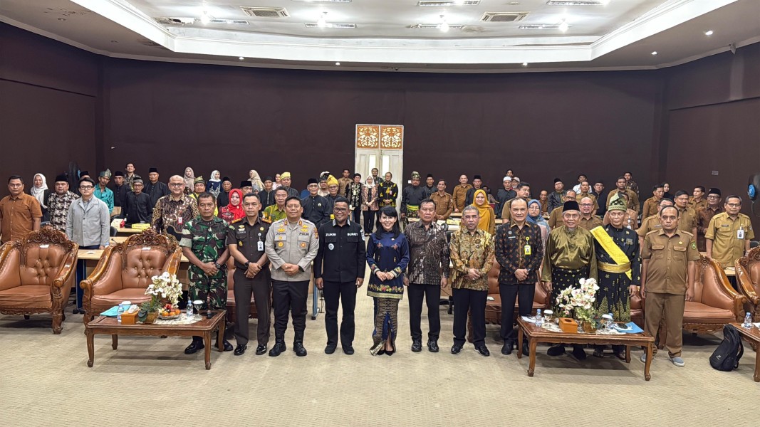 Bupati Zukri Buka Sosialisasi Pengadministrasian dan Pendaftaran Tanah Ulayat di Pelalawan