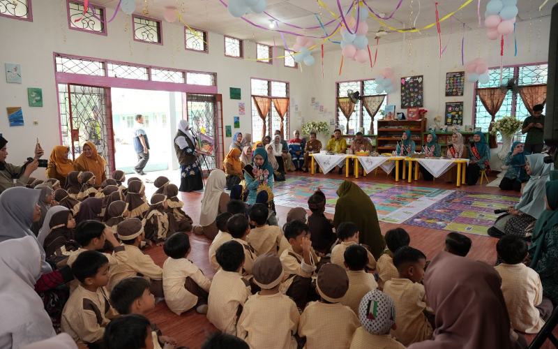 Sejak Dini, Kilang Pertamina Dumai Tanamkan Kesadaran Bahaya Api pada Anak TK Bazma Brilliant