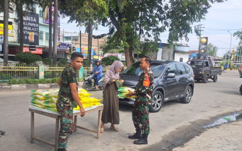 TNI Turun ke Lapangan, Kodim Dumai Bantu Masyarakat Lewat Gerakan Pangan Murah