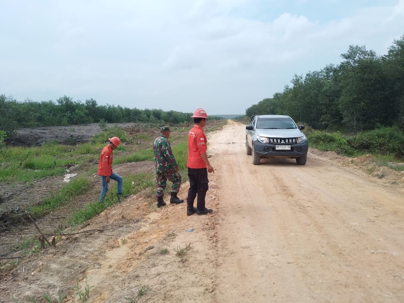 Pelda Benriyadi Pimpin Patroli Karhutla di Lubuk Umbut, Titik Api Nihil