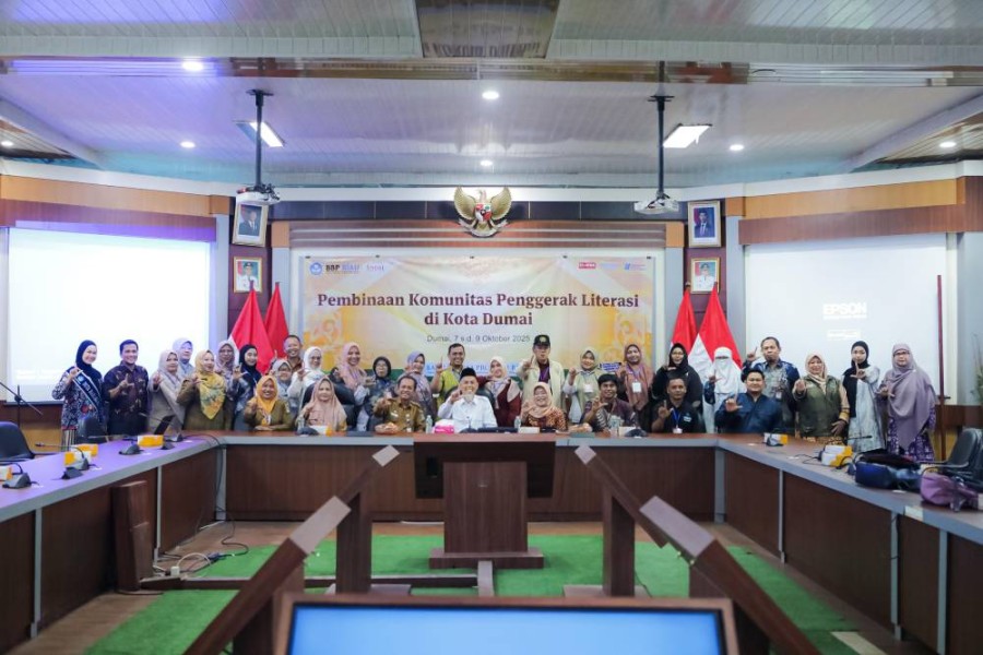 Wali Kota Dumai Ajak Komunitas Literasi Bangkitkan Minat Baca Generasi Muda