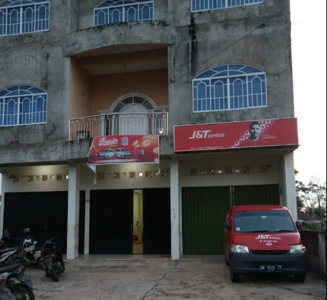 iPhone Rp6 Juta Hilang di Ekspedisi, J&T Cuma Ganti Ongkir