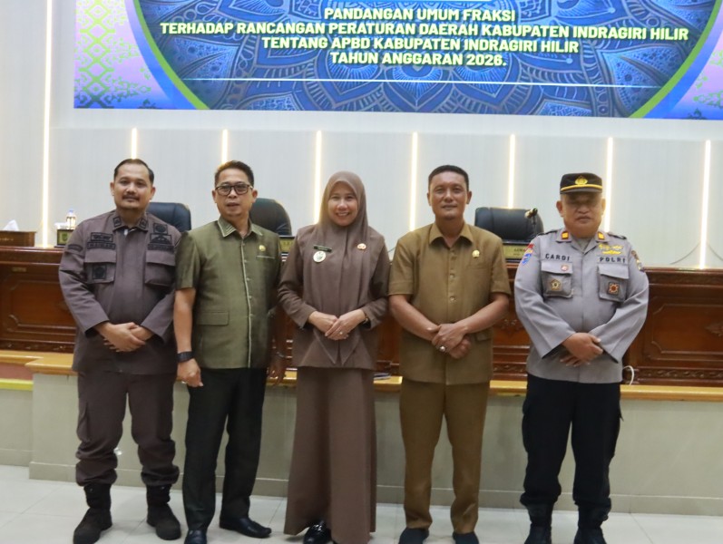Wabup Inhil Hadiri Rapat Paripurna DPRD Bahas Pandangan Fraksi atas Rancangan APBD 2026