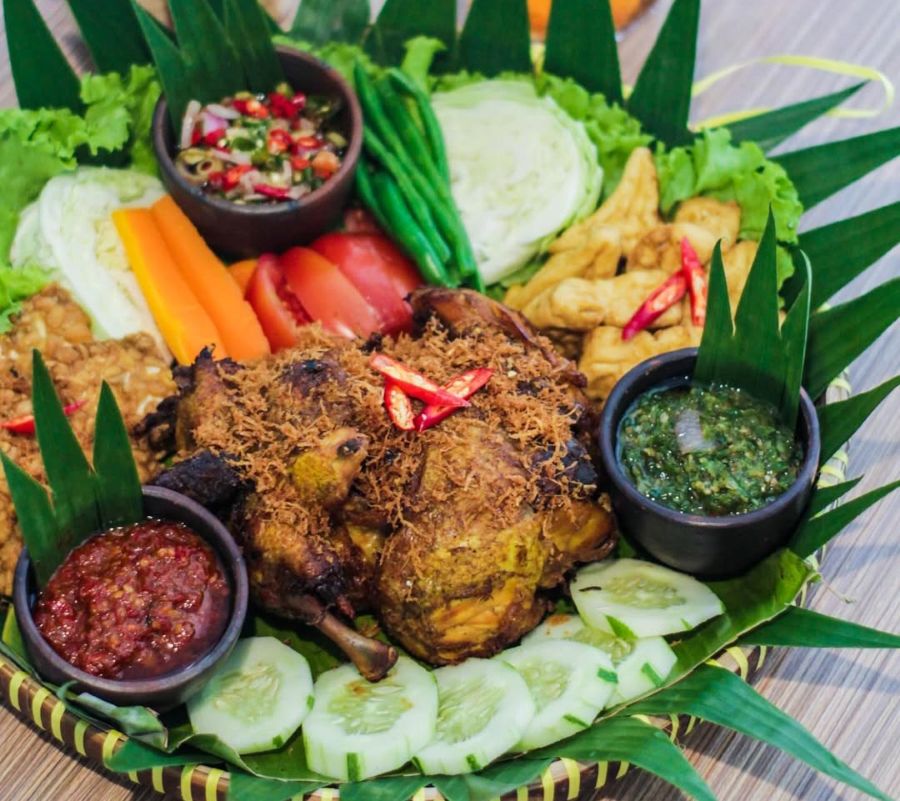 Ayam Baper KHAS Pekanbaru Hotel Cocok Dinikmati Bareng Keluarga