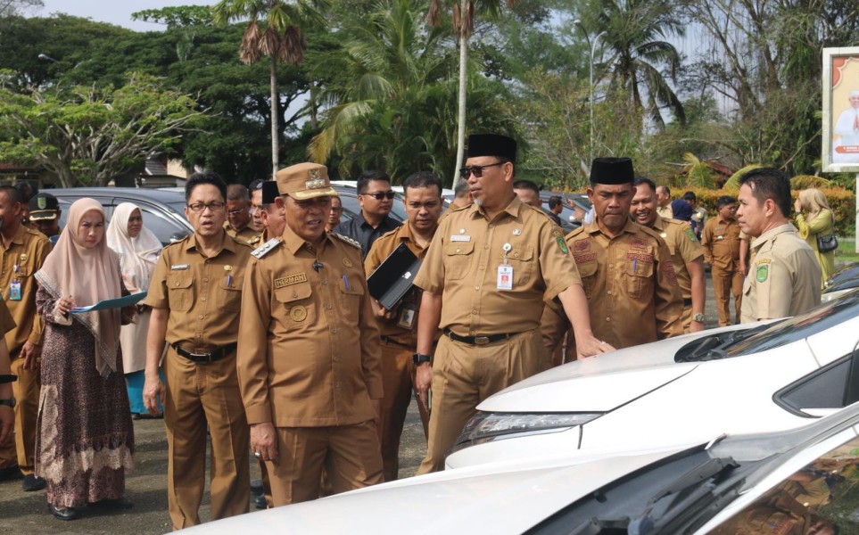 Bupati Inhil Kumpulkan Mobil Dinas Pejabat, Dicek dan Diperiksa