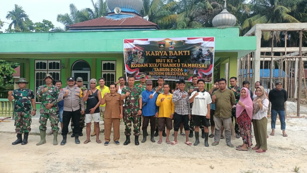 Peringati HUT Ke-1 Kodam XIX/Tuanku Tambusai, Danramil 03/Minas Pimpin Karya Bakti, Perkuat Sinergi TNI dan Masyarakat