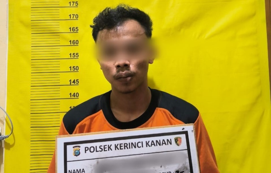 Gerebek Subuh! Polsek Kerinci Kanan Tangkap Pengedar Sabu 5,01 Gram, Satu DPO dalam Pengejaran