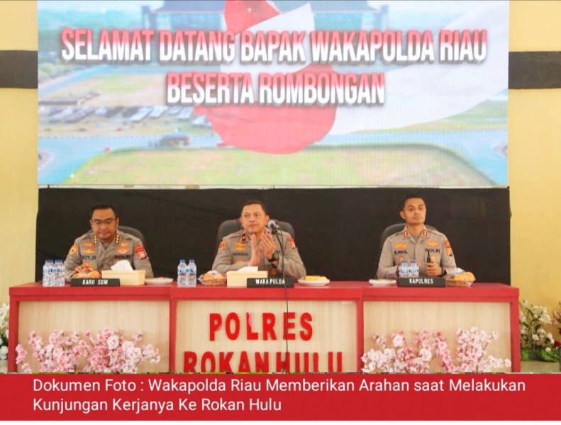 Wakapolda Riau Tekankan Kesiapan Polri Hadapi Era Disrupsi Saat Kunker di Rokan Hulu