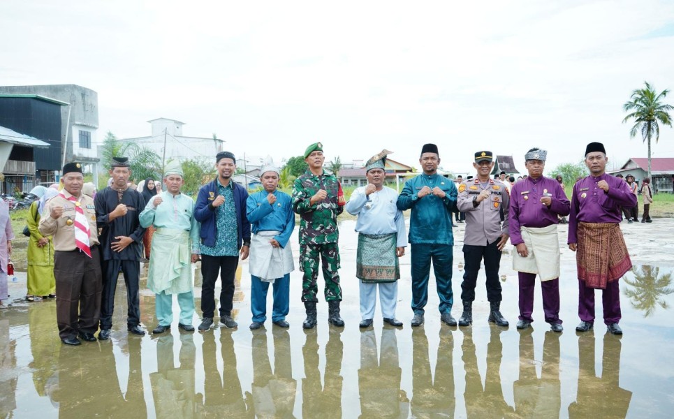 Peringati Hardiknas 2025, Kecamatan Batang Tuaka Luncurkan Inovasi Literasi