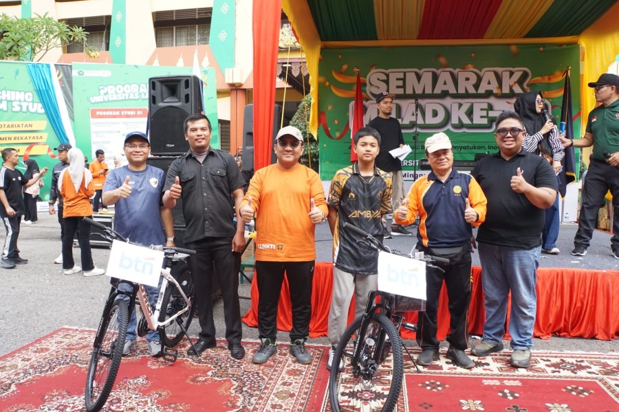 2.500 Peserta Ramaikan Gerak Jalan Santai Milad Unilak, Rektor Luncurkan Prodi Baru