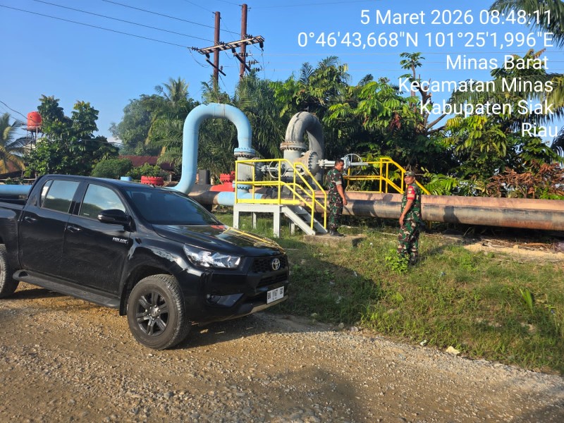 Sertu Sugiarto dan Koptu AKP Hutagalung Patroli Penguatan Binter SKK Migas di Area Minas Field