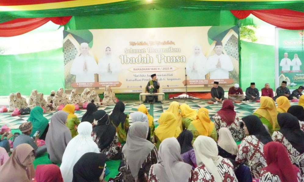 Bupati Inhil Gelar Buka Puasa Bersama dan Doakan Masyarakat yang Terdampak Bencana