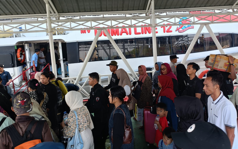 Lonjakan Penumpang Capai 39%, Arus Balik Lebaran di Pelabuhan Pelindo Dumai Tetap Terkendali