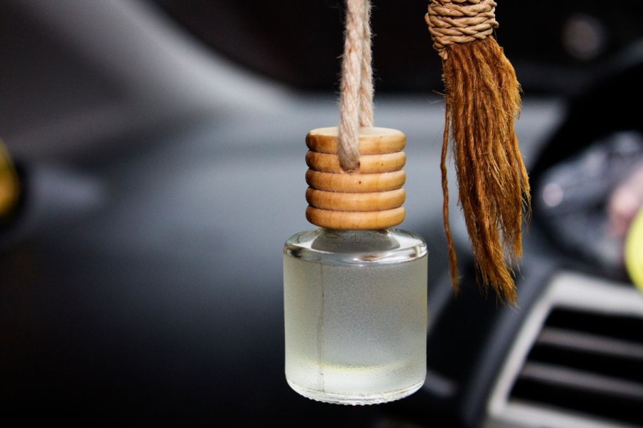 Parfum Mobil Aman untuk AC? Simak 7 Tips Memilihnya