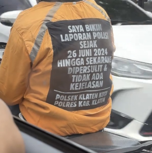 Pemotor Kenakan Jaket Curhat Kinerja Polisi, Netizen: Sangat Mewakili