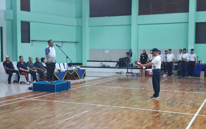 HUT ke-80 TNI AL, Pelindo Dumai Ikut Serta dalam Turnamen Badminton