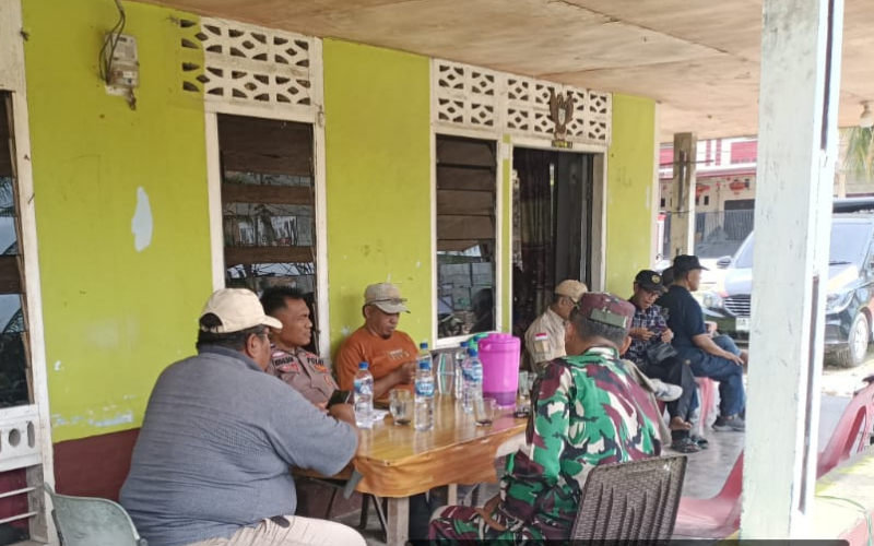 Pererat Silaturahmi, Babinsa Sei Sembilan Gelar Komsos