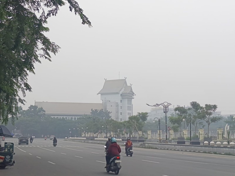 Riau Nihil Titik Api, Namun Kabut Asap Pekat Masih Ada