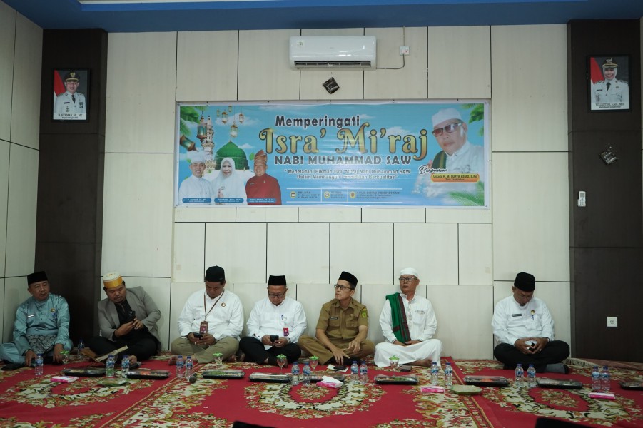 Peringati Isra Mi’raj 1447 H, Bupati Inhil Apresiasi Peran Dinas Pendidikan dalam Pembinaan Karakter