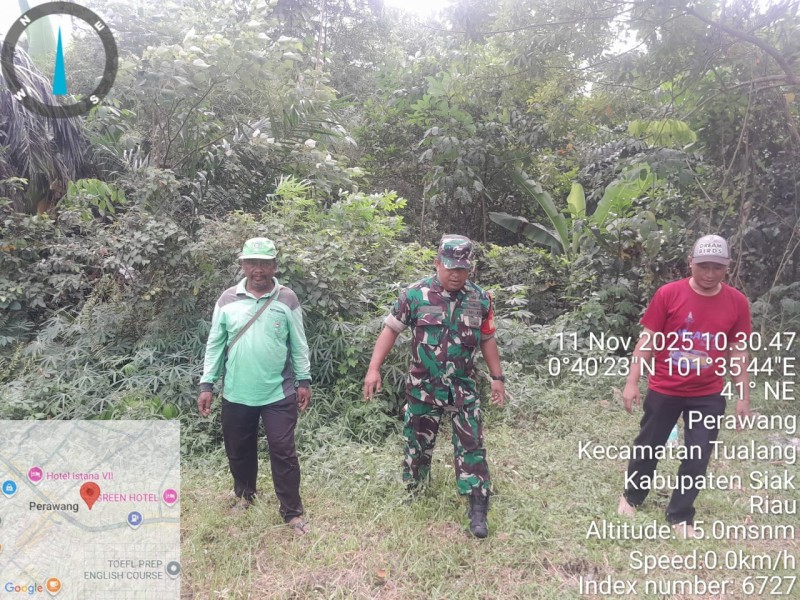 Babinsa Sertu Venus Luberto Gelar Patroli Antisipasi Karhutla di Wilayah Perawang