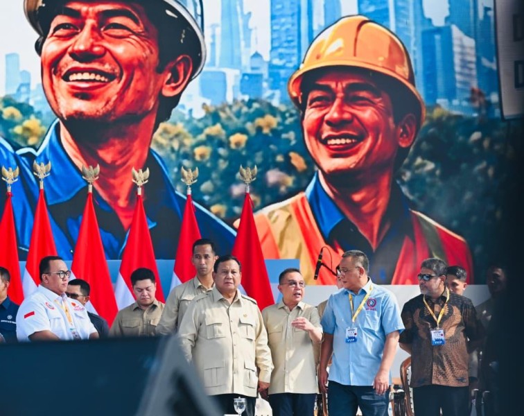 Prabowo Hadiri Hari Buruh 2026 di Monas, 400 Ribu Buruh Padati Jakarta