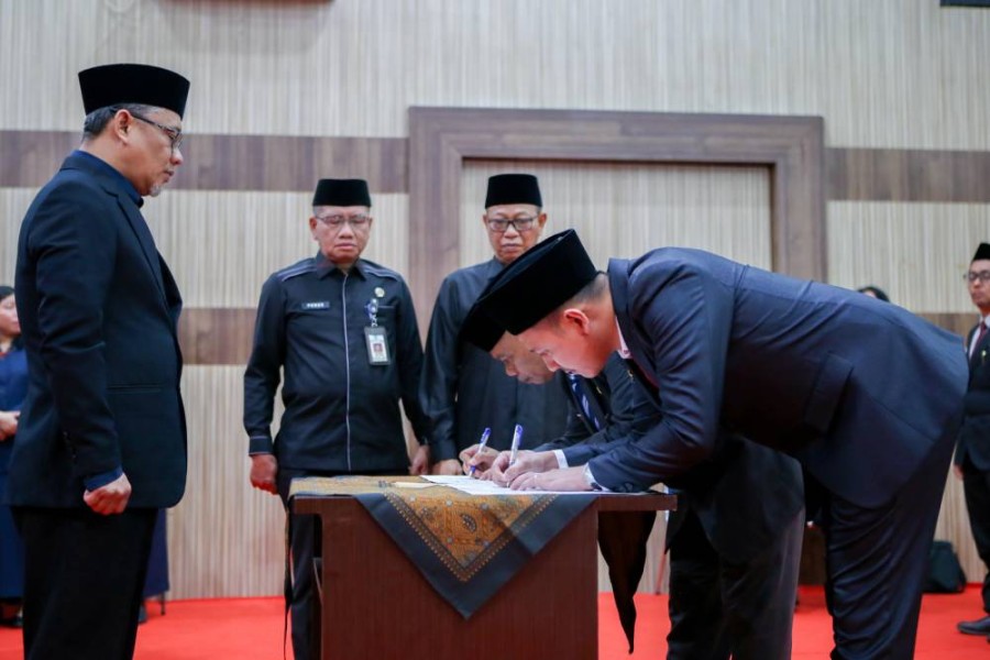 Perkuat Layanan Publik, Pemko Dumai Lantik 54 Pejabat Administrator dan Pengawas