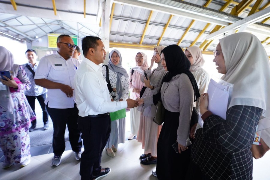 Gubernur Riau: Pegawai RSUD Arifin Achmad Harus Ramah dan Senyum ke Pasien