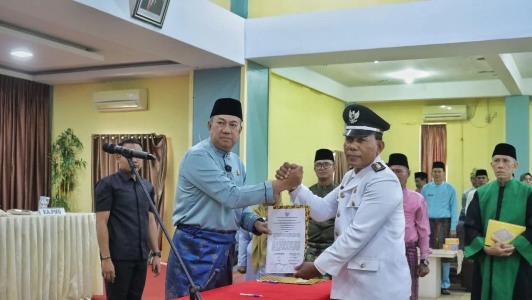 Lantik Pj. Kepala Desa se-Meranti, Wakil Bupati Meranti: Amanah Ini harus Dilaksanakan dengan Baik