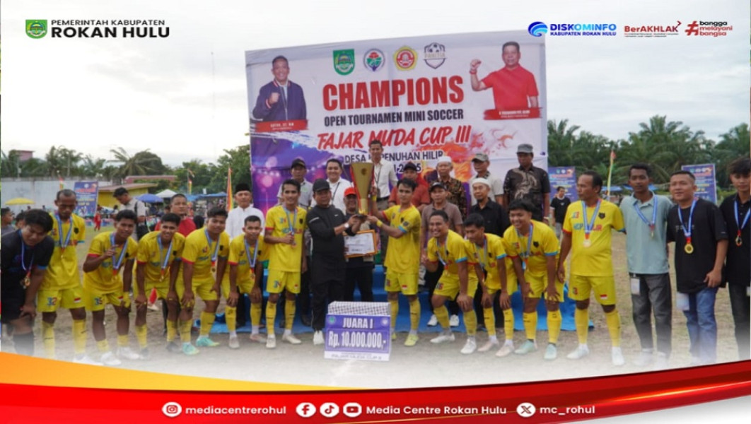 Mini Soccer Fajar Muda Cup III Ditutup Wabup Rohul, PSKS Kasimang Juara