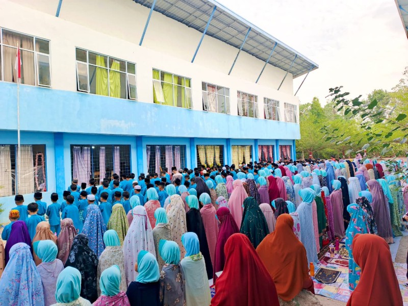 Munajat Bersama Memohon Hujan, SDS IT Ibu Harapan Bengkalis Gelar Sholat Istisqo’