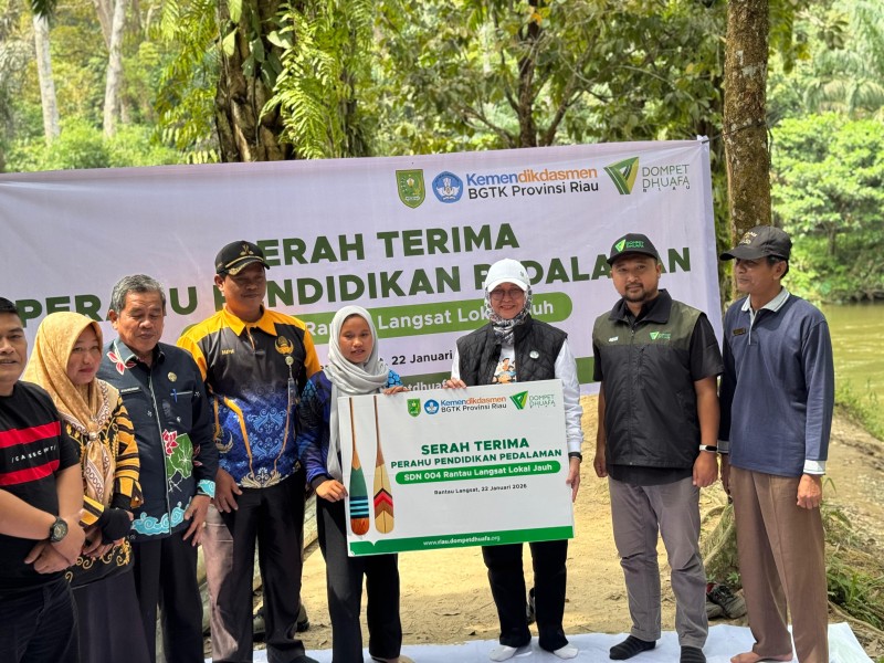 BGTK Riau–Dompet Dhuafa Resmikan Perahu Pendidikan untuk Guru Pedalaman Inhu