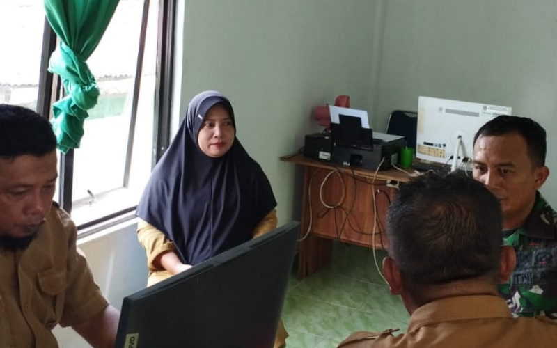 Babinsa Koramil 03 Serma Tarmin Gelar Komsos, ini Tujuannya