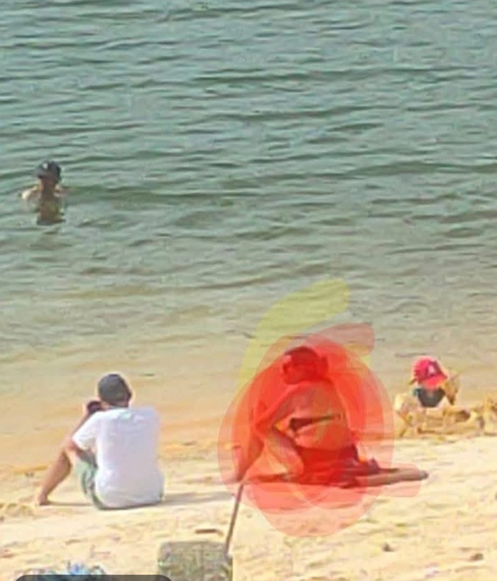 Viral! Di Kampar Serambi Mekkah, Wisatawan Berbikini Nikmati Danau Rusa PLTA