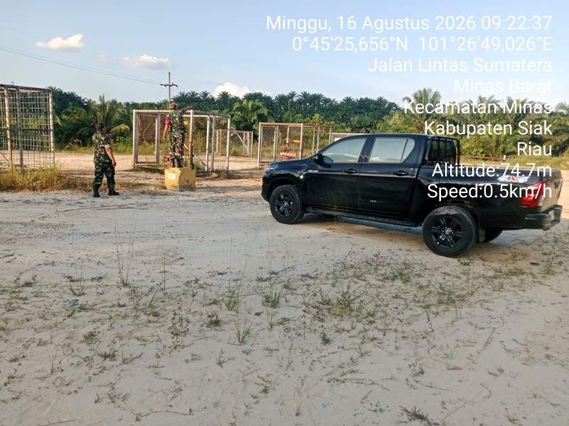 Sertu Sugiarto dan Koptu Akp Hutagalung Patroli Area Minas Field, Perkuat Pengamanan Wilayah Operasional PHR