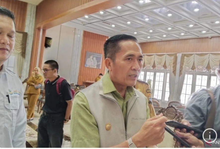 Palembang resmi berlakukan denda Rp500.000 pembuang sampah sembarangan