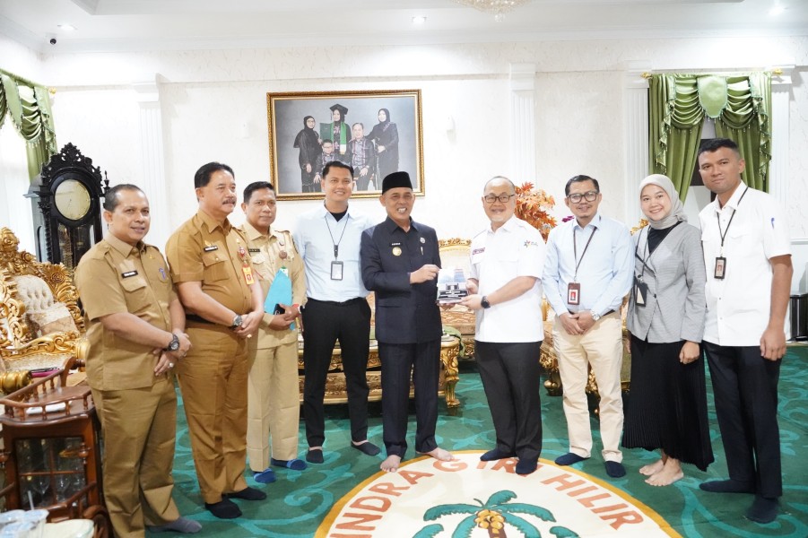 Bupati Inhil Terima Kunjungan Kepala OJK Riau, Bahas Strategi Penguatan Ekonomi dan Akses Pembiayaan Daerah