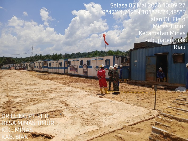 Babinsa Sertu Joko Purnomo dan Serda Wiky Hendri Septa Patroli di Lokasi Drilling Minas Timur, Situasi Aman